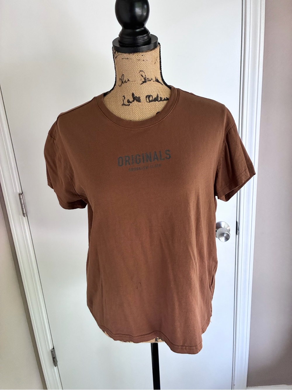 Women's Crew Neck Tee in Brown